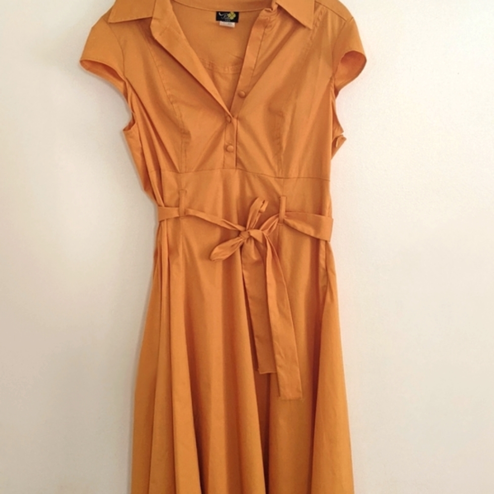 Modcloth Mustard Waitress Style Dress Sz. Large